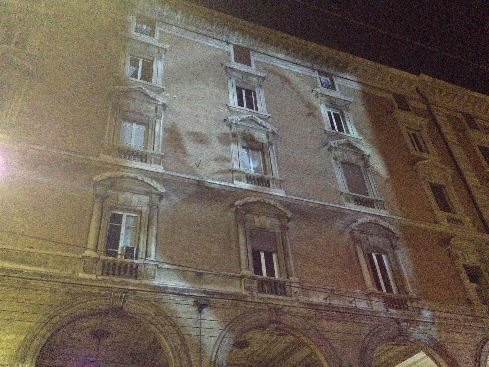 Alle Torri โบโลญญา ภายนอก รูปภาพ
